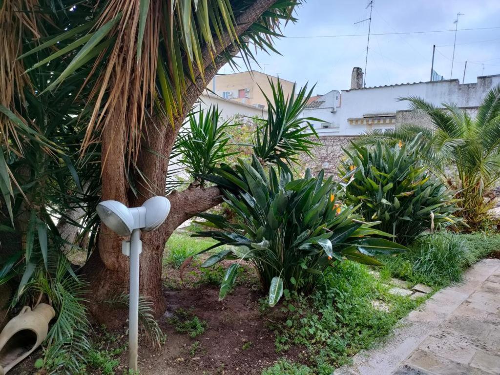 バーリGiardino A Mareアパートメント エクステリア 写真